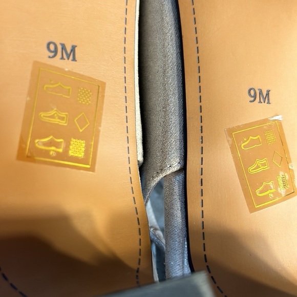 J.Renee shoes,NIB,women 9M,satin shine,Slingback,kitten heels,peep toe,prom - Picture 11 of 14